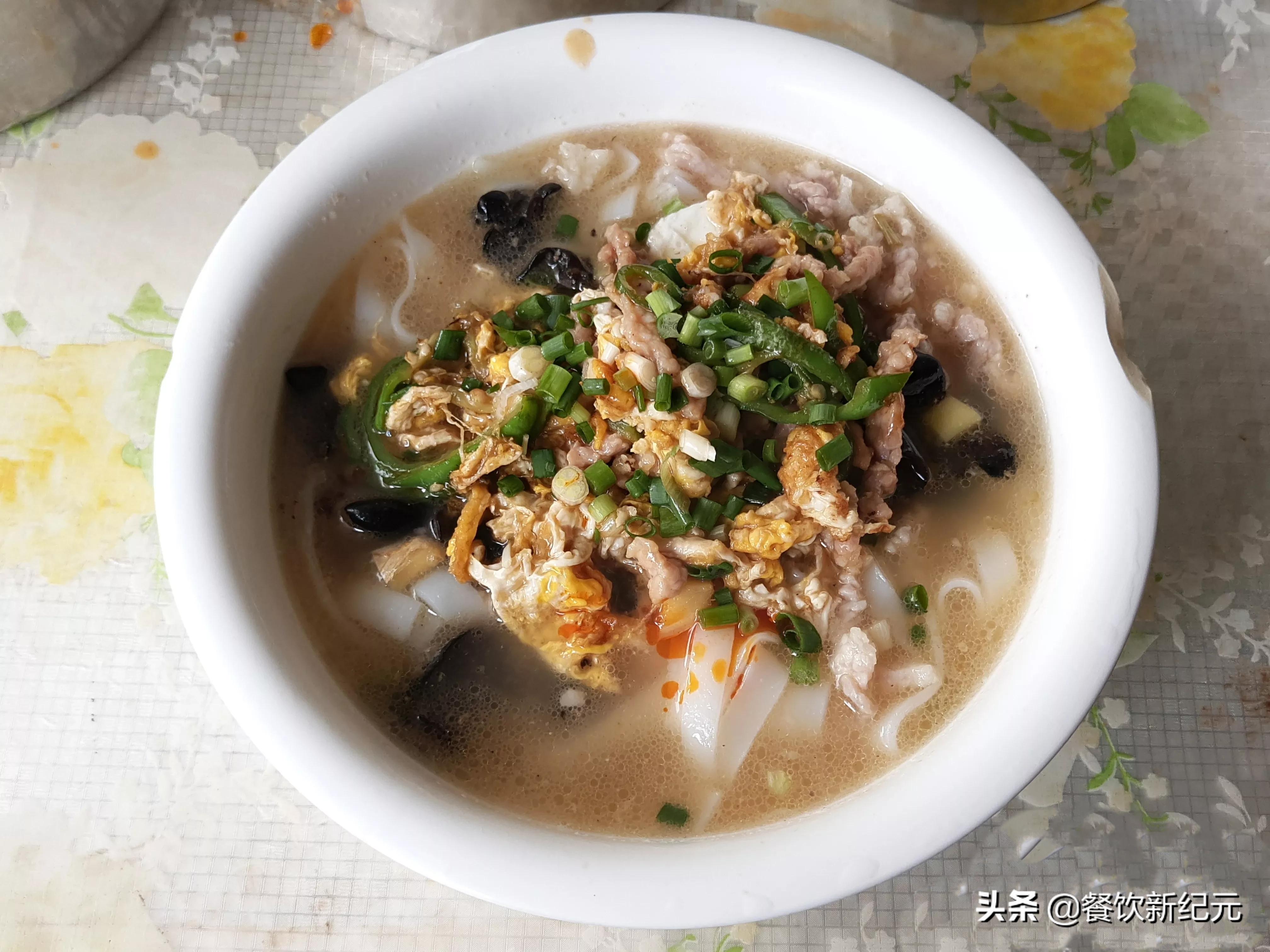 江西小伙开早餐店8天进账6万,小伙8万块钱开早餐店