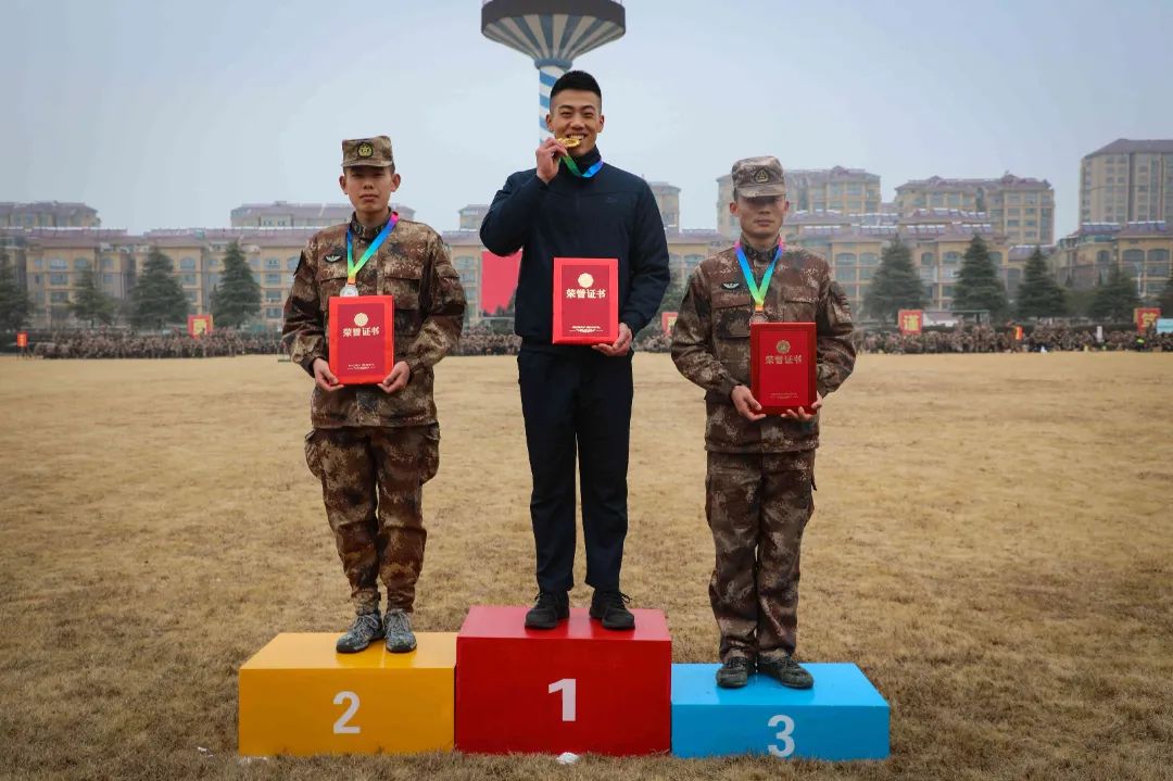 速度与激情超燃片段公路追逐比赛,速度与激情现场直击