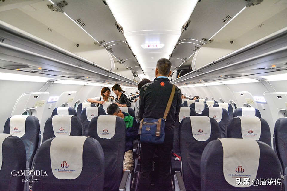 五星级的金边圣卡酒店,眺望洞里萨湖按摩SPA泳池设施俱全