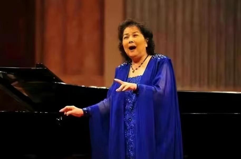 2022年离世的65位名人,有人患癌症,有人意外而亡,有人死于自杀