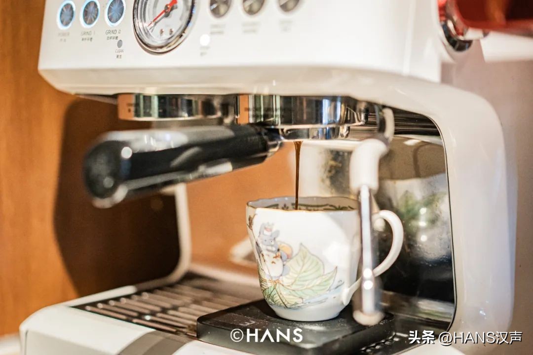 我问了每个人一个问题：你是水果湖毕业的吗？