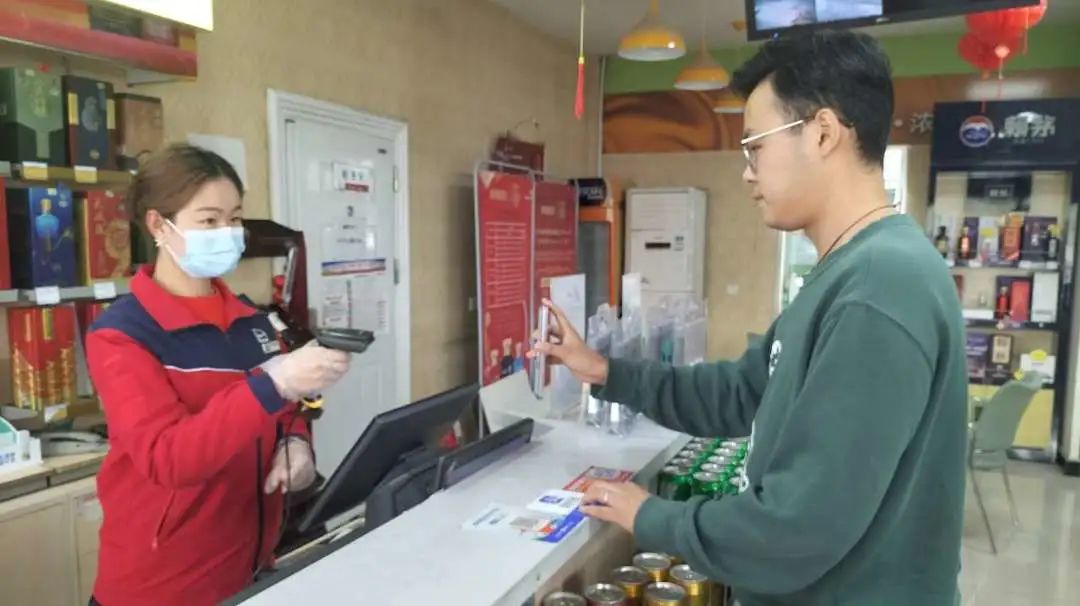 领券加油,领加油满100减50券