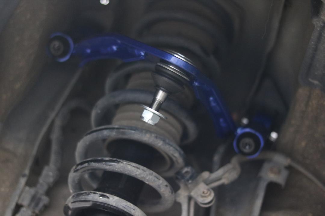 搞了辆“破烂不堪”05年凌志LS430，进厂翻新重造，复活又变新车