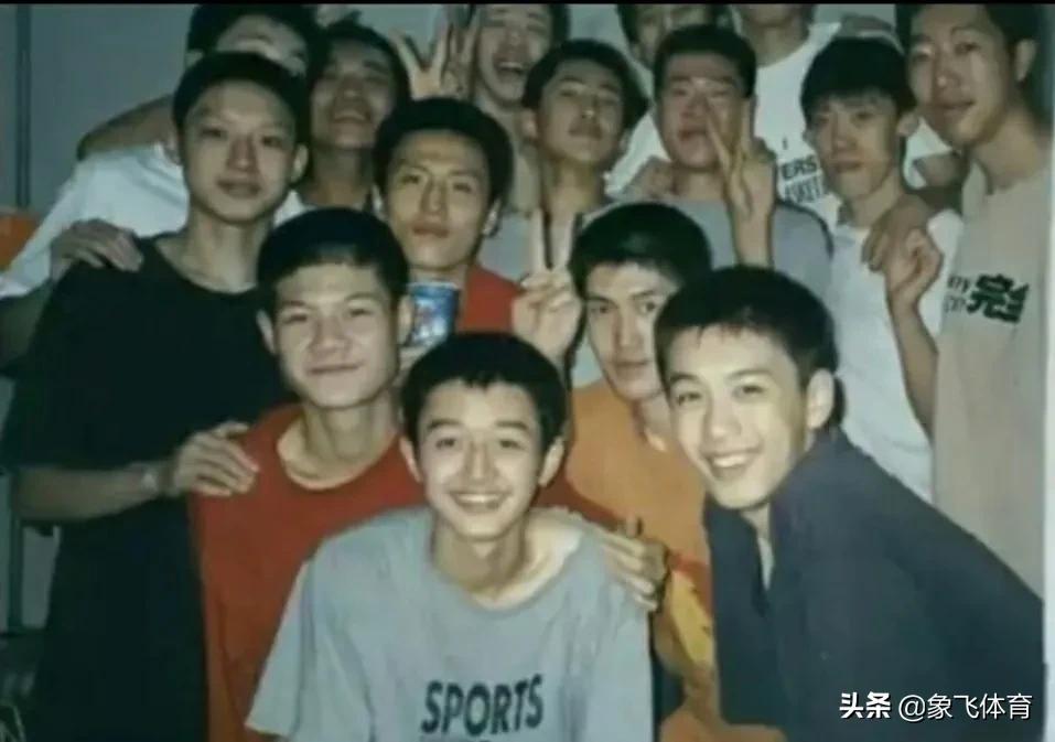 辽篮小伙子,辽篮帅气男孩