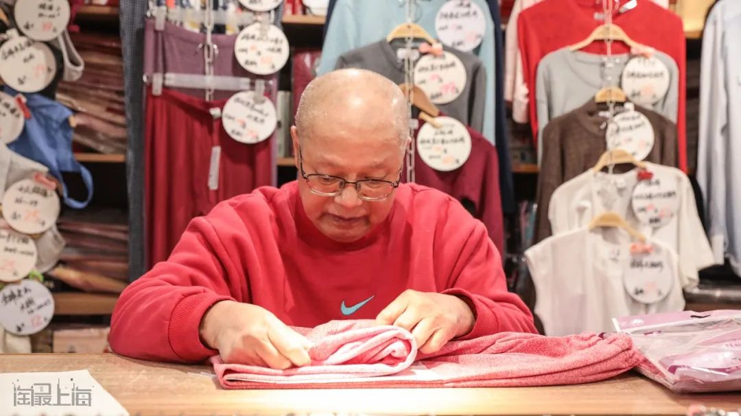 上海市平价衣服在哪儿,上海批发衣服最便宜的地方在哪里