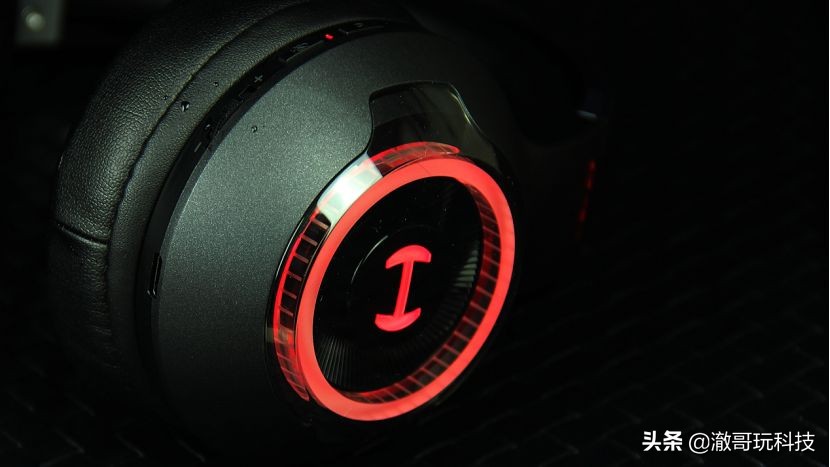 漫步者hecateg1s雷霆版,漫步者g4s雷霆版吃鸡测试