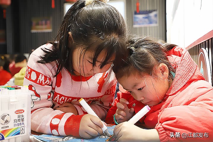 双减后孩子们变化,双减后孩子们的笑脸更灿烂