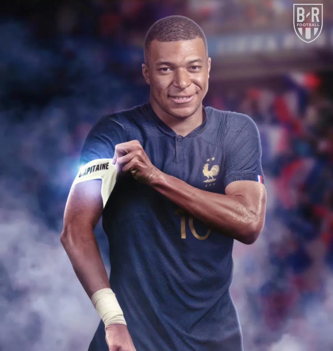 最新转会：巴萨新方案迎梅西车子1亿买菲利巴黎1.6亿狂购K77