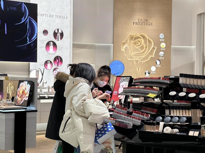 情人节高性价比化妆品,情人节化妆品套装直播