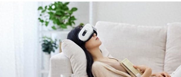 长假用眼“超时”，记得用八妙招给眼睛“舒爽”一下