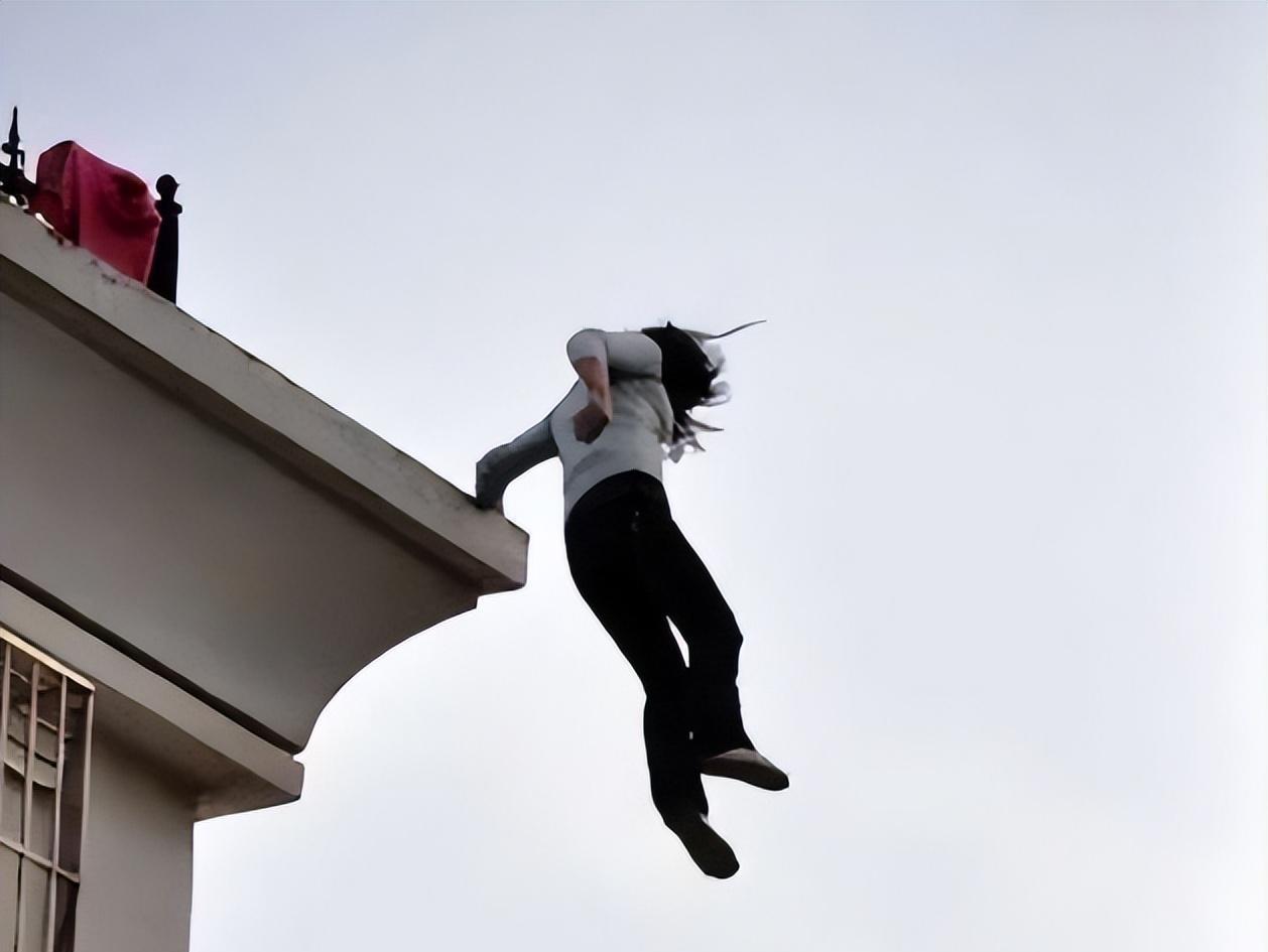 31宀佸コ瀛愯８姝绘ゼ椤舵鎬庝箞鏍蜂簡,40宀佸コ瀛愯８姝绘ゼ椤舵杩涘睍