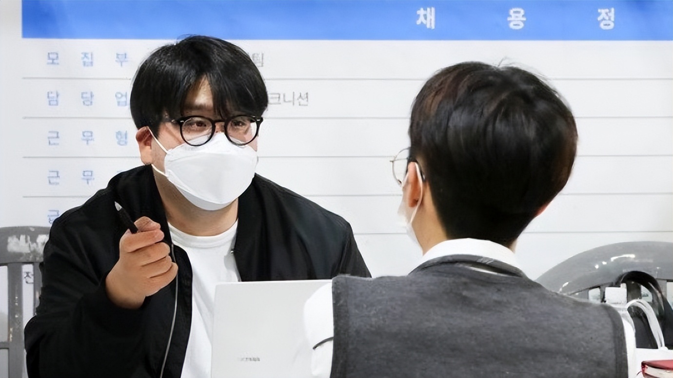 巨额*款贷**逼疯韩国年轻人，物质主义下，韩国该何去何从？