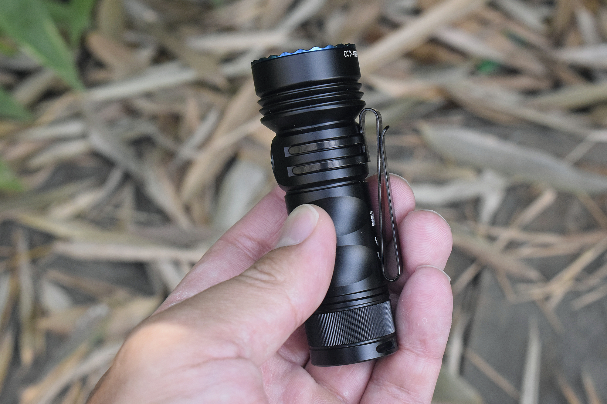 傲雷seeker4手电体验,傲雷seeker4mini限量版