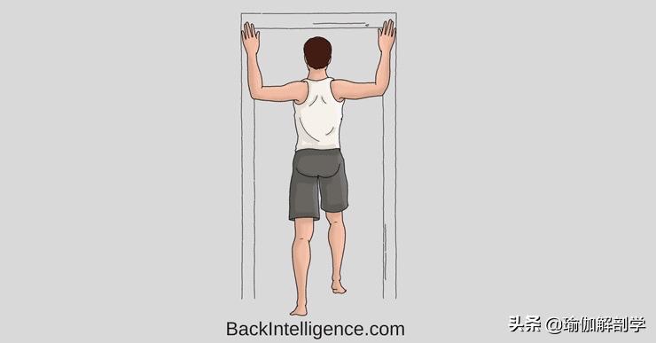 艾扬格瑜伽肩颈序列,脖子肩膀僵硬疼痛适合做的瑜伽