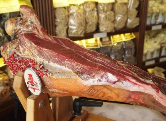 意大利菜真的好吃吗,意大利足球菜不菜