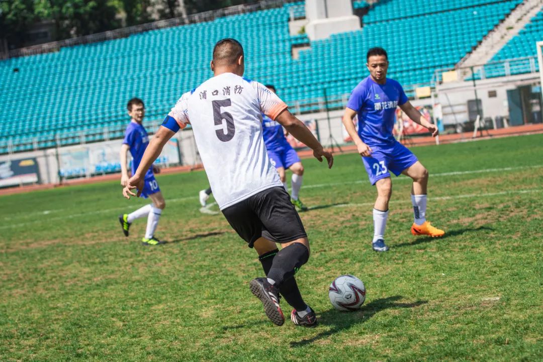 “蓝”骋绿茵“足”够精彩｜南京消防2023年“火焰蓝杯”五人制足球赛圆满落幕