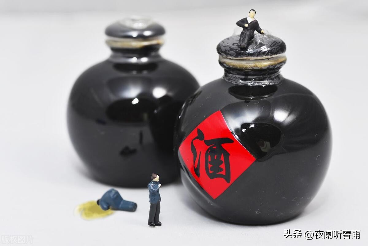 朋友喝醉了不在身旁怎么办,朋友喝醉酒了不肯睡觉怎么办