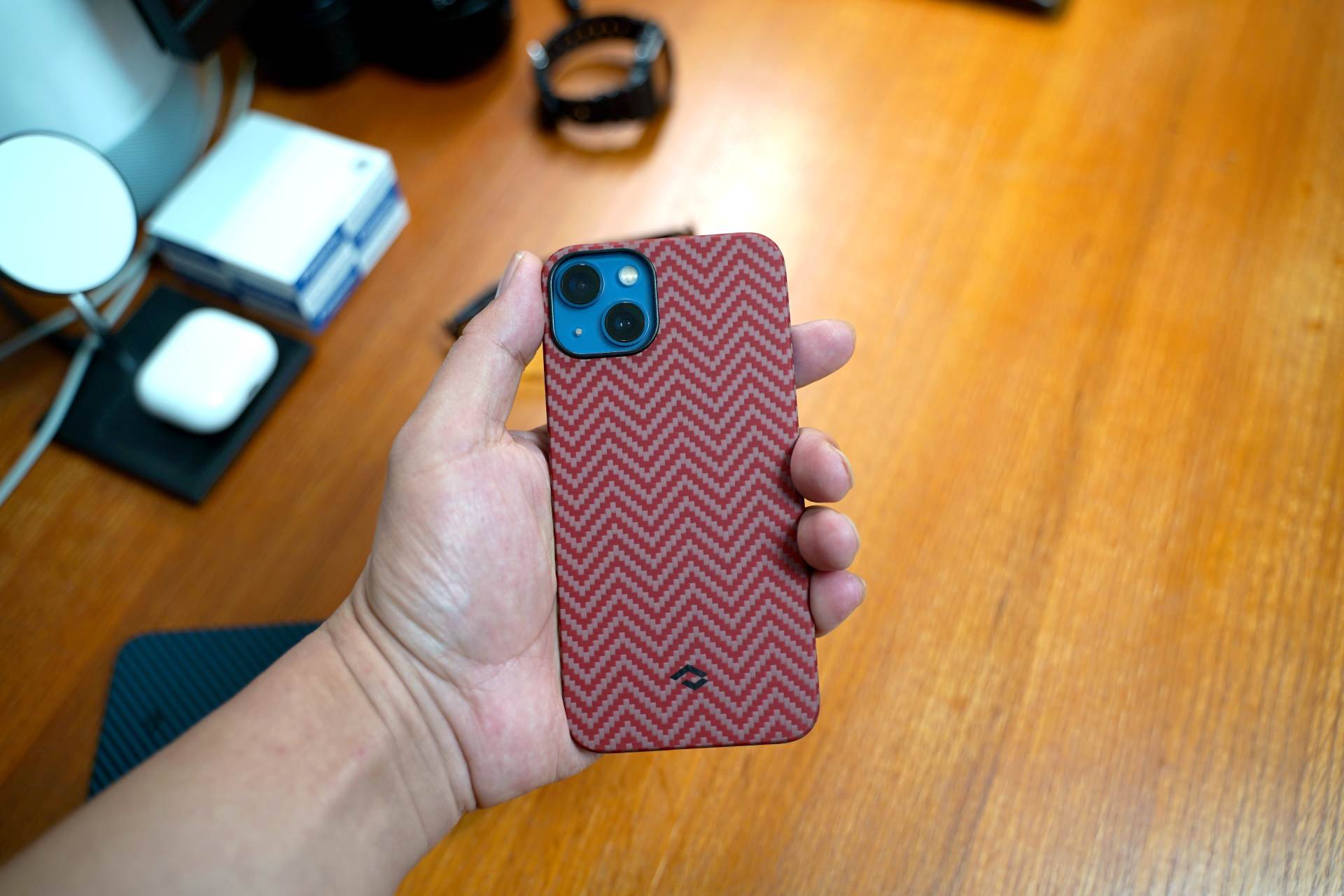 现在入手iphone13值不值得,现在入手iphone13值不值