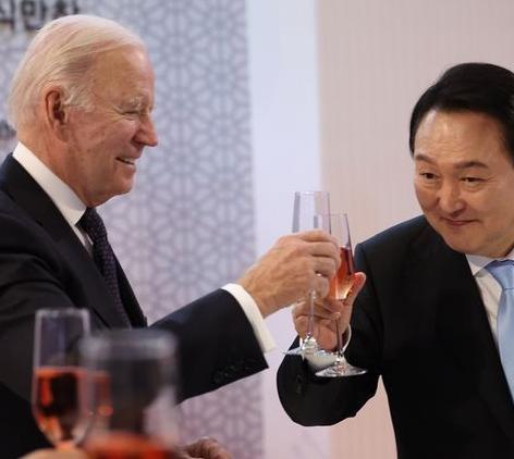 韩国国宴真的全是泡菜吗,为什么韩国要把泡菜升级到国宴