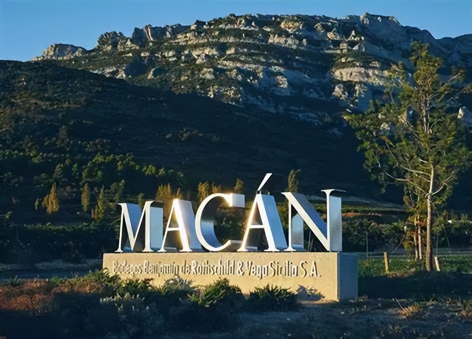 拉菲酒庄是罗斯柴尔德的嘛,拉菲罗斯柴尔德旗下酒庄