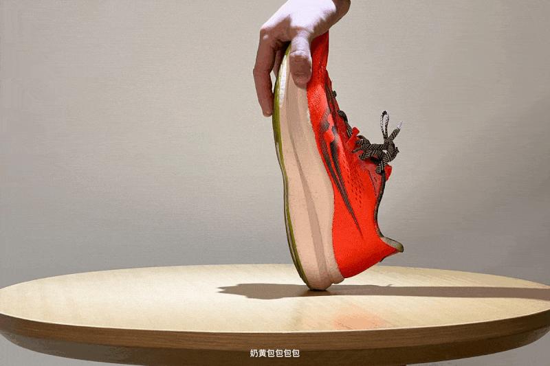 马拉松碳板鞋优势,马拉松next2碳板zoom竞速跑鞋