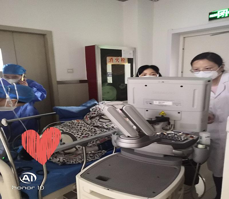 多部门协作挽救产妇生命,多部门联动紧急护送