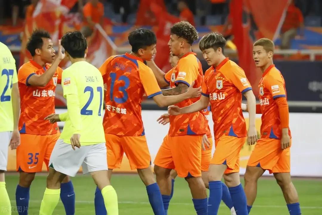 吴兴涵中超赛场,中超联赛吴兴涵