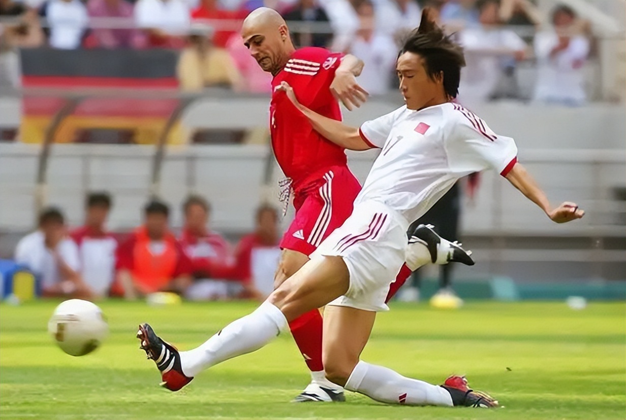 中国小将签约皇马,入选中国足球小将