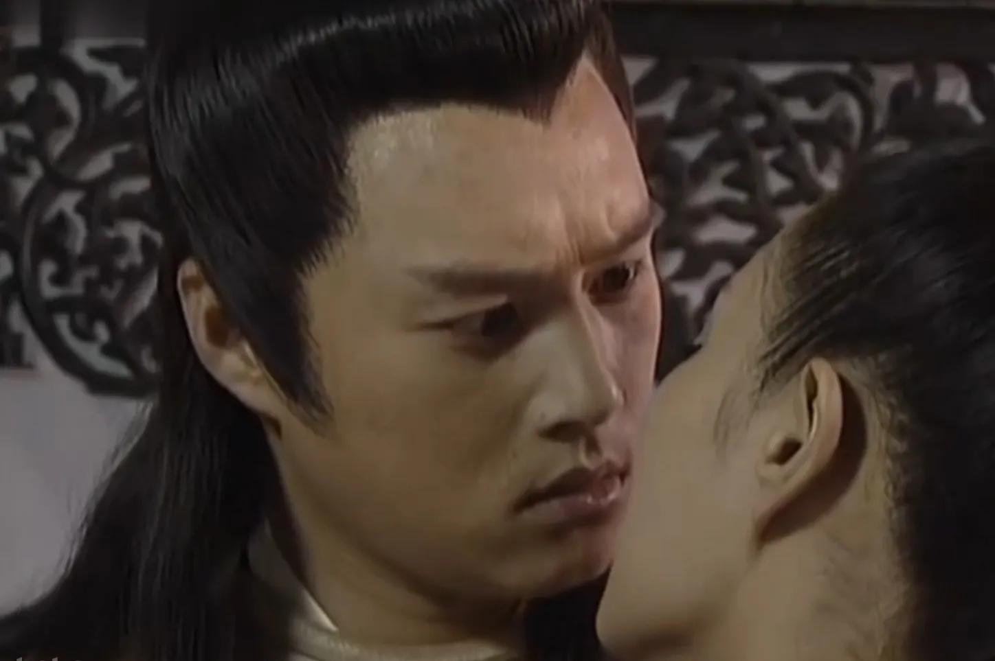 穿越时空的爱恋张楚楚最后屈服了,穿越时空的爱恋续写张楚楚回现代