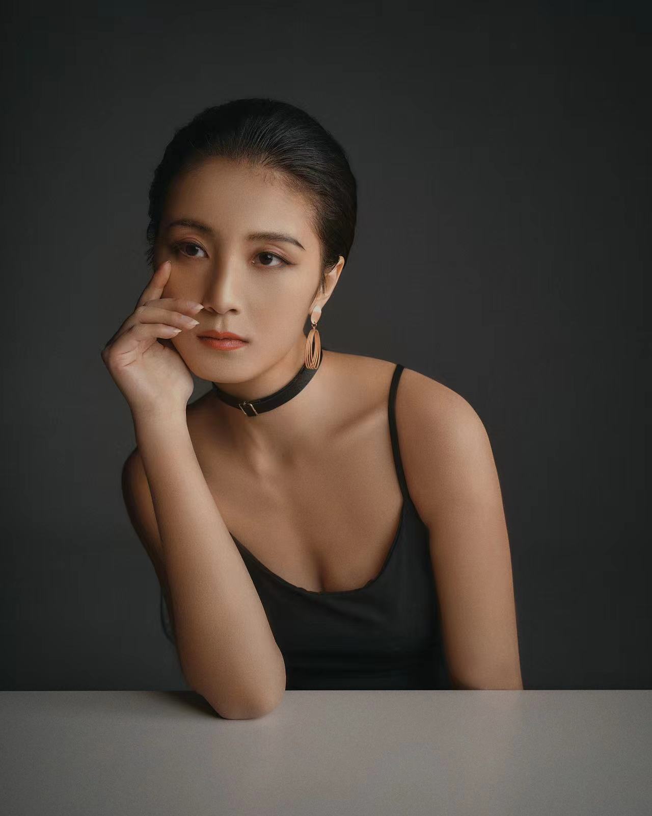 要不要去学习化妆,要不要去培训机构学化妆