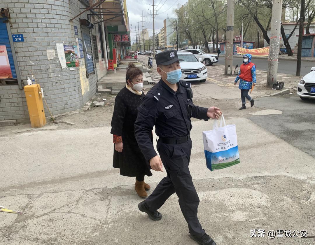 疫情中的逆行者民警,疫情面前的逆行者警察