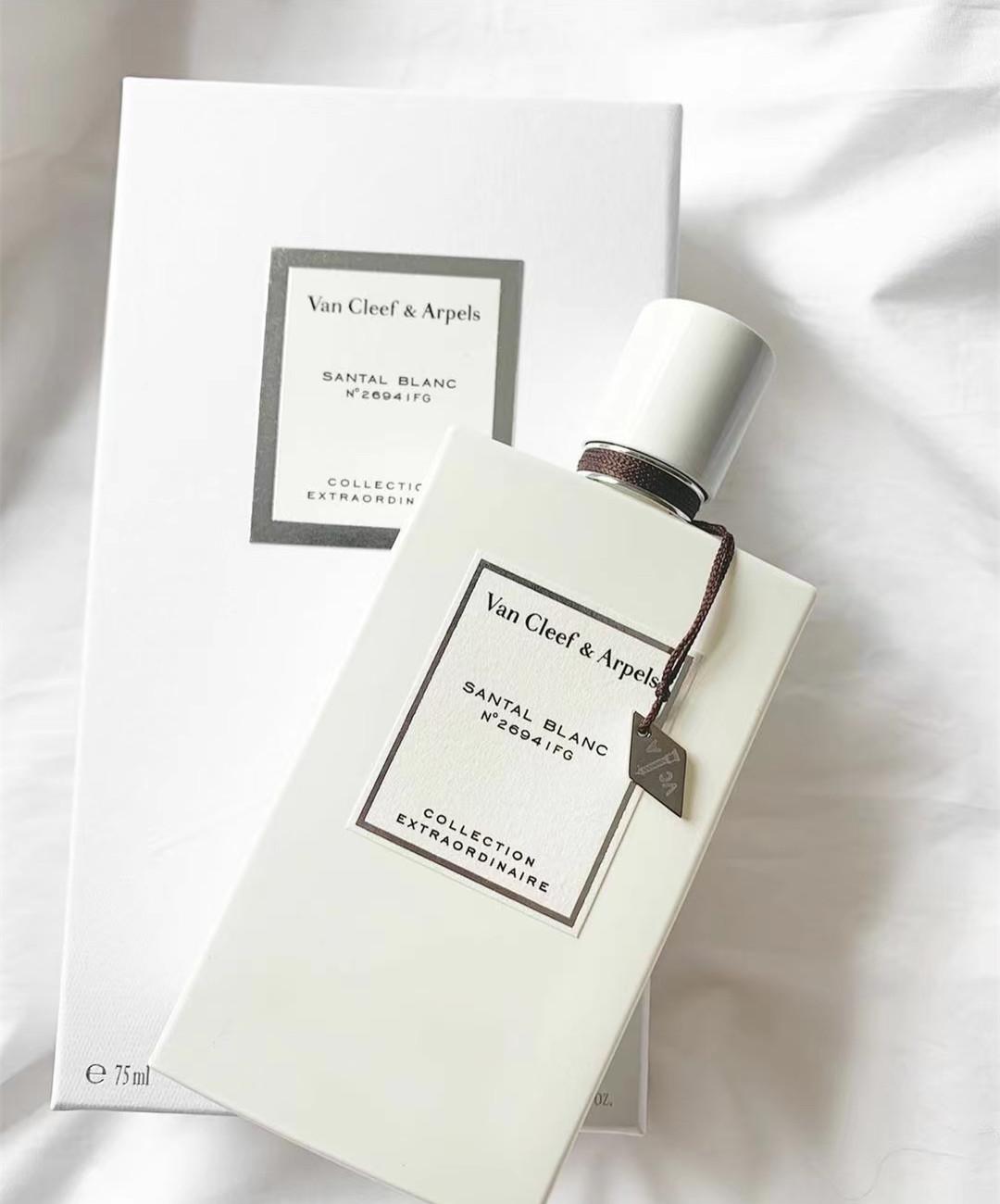 梵克雅宝白檀香水好闻吗,梵克雅宝香水月光白檀好闻吗