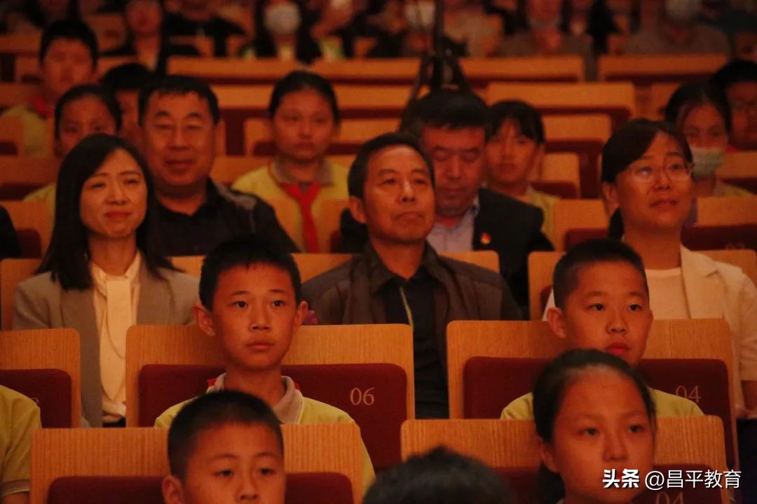 沙河市综合职教中心合唱比赛,沙河学校文艺晚会节目