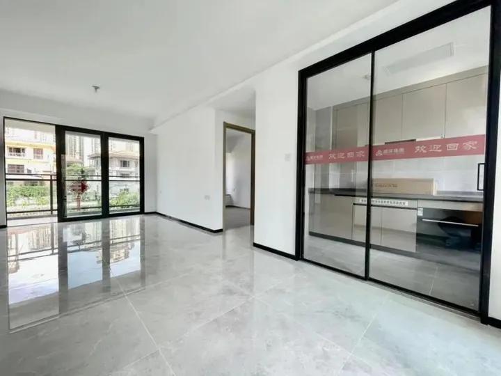 交房即交证、线上云交付，广州远洋风景交付满意度近100%