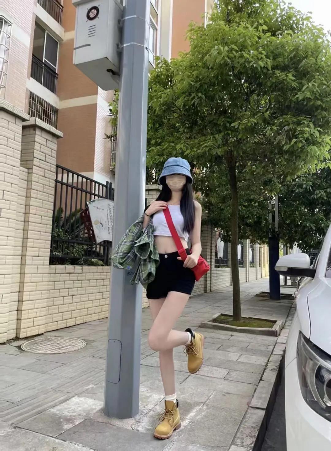 一个大学生的成功之路,一个大学生创业的视频