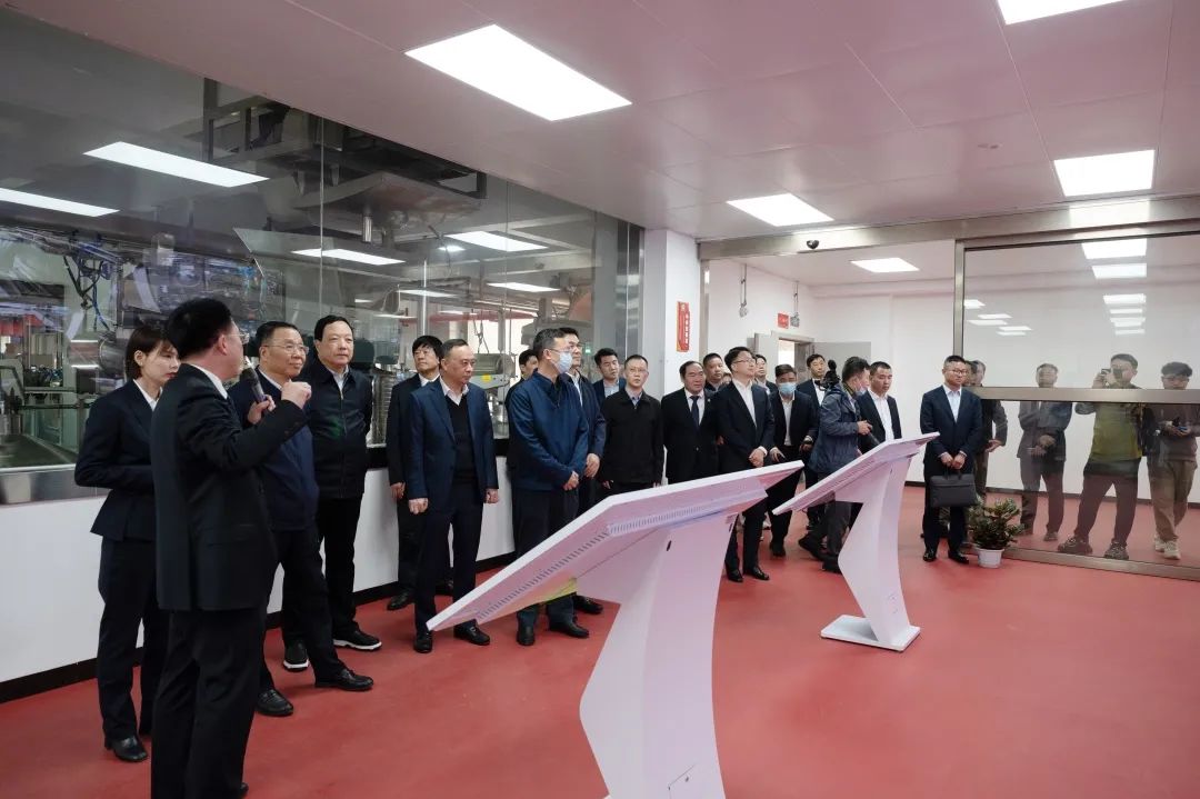 郎酒庄园联谊,国台习酒与郎酒