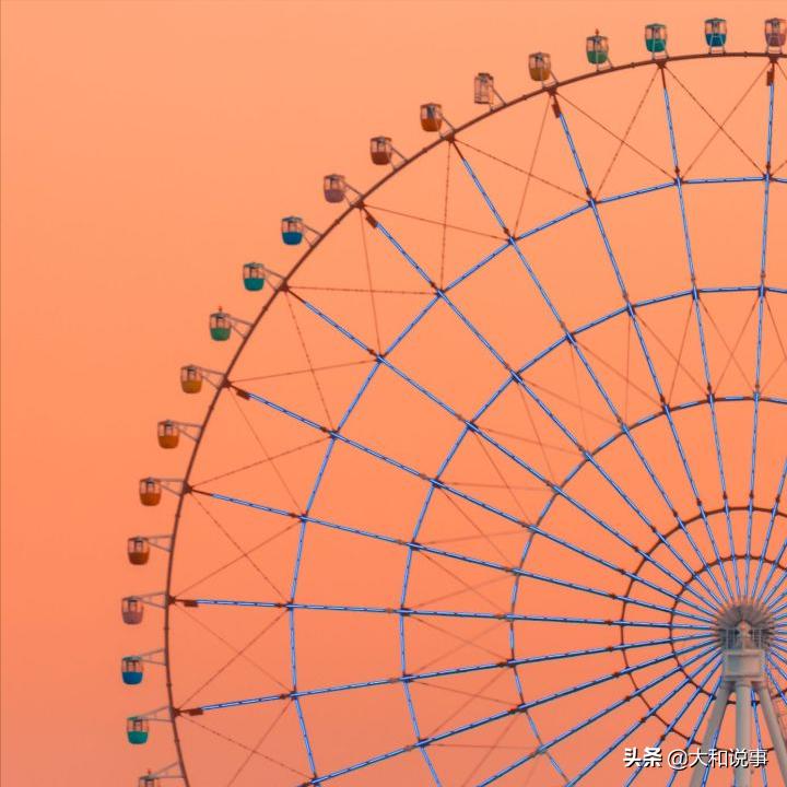 同时喜欢两个人是心理疾病吗,同时喜欢两个喜欢自己的人怎么办