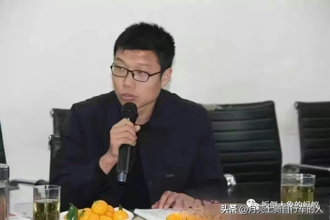 武汉黄大发黑恶势力狗仗人势作孽：另类畜生叫腐败分子