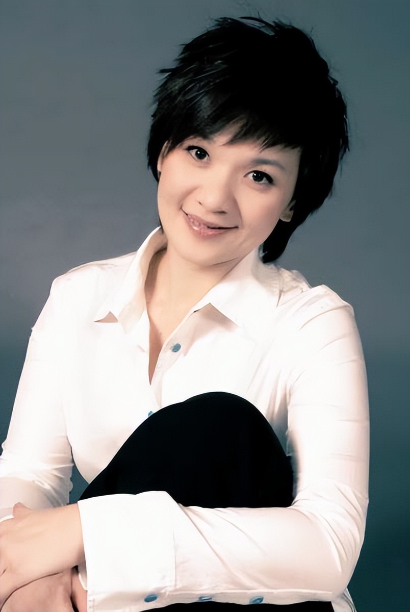 超级女声评委柯以敏怼人原视频,超级女声柯以敏被怼