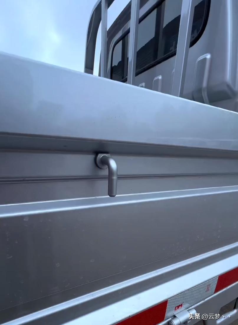 金杯金卡s6单排3米4,金杯金卡s6这款车落地多少钱