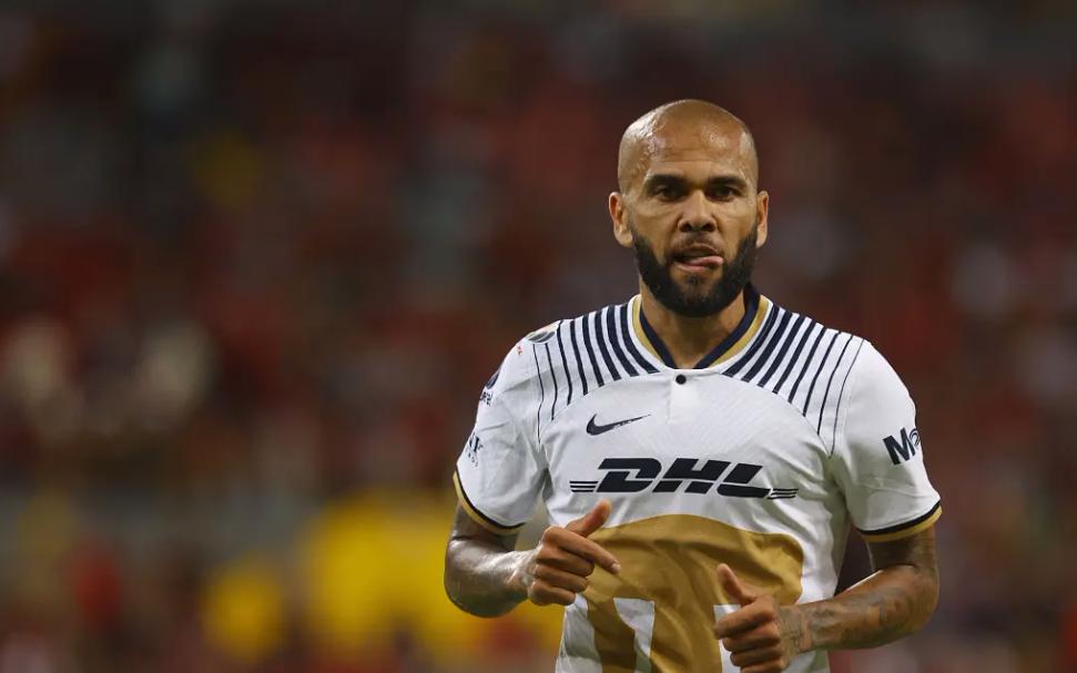 桑巴军团已列阵，从“边缘国脚”看懂巴西队