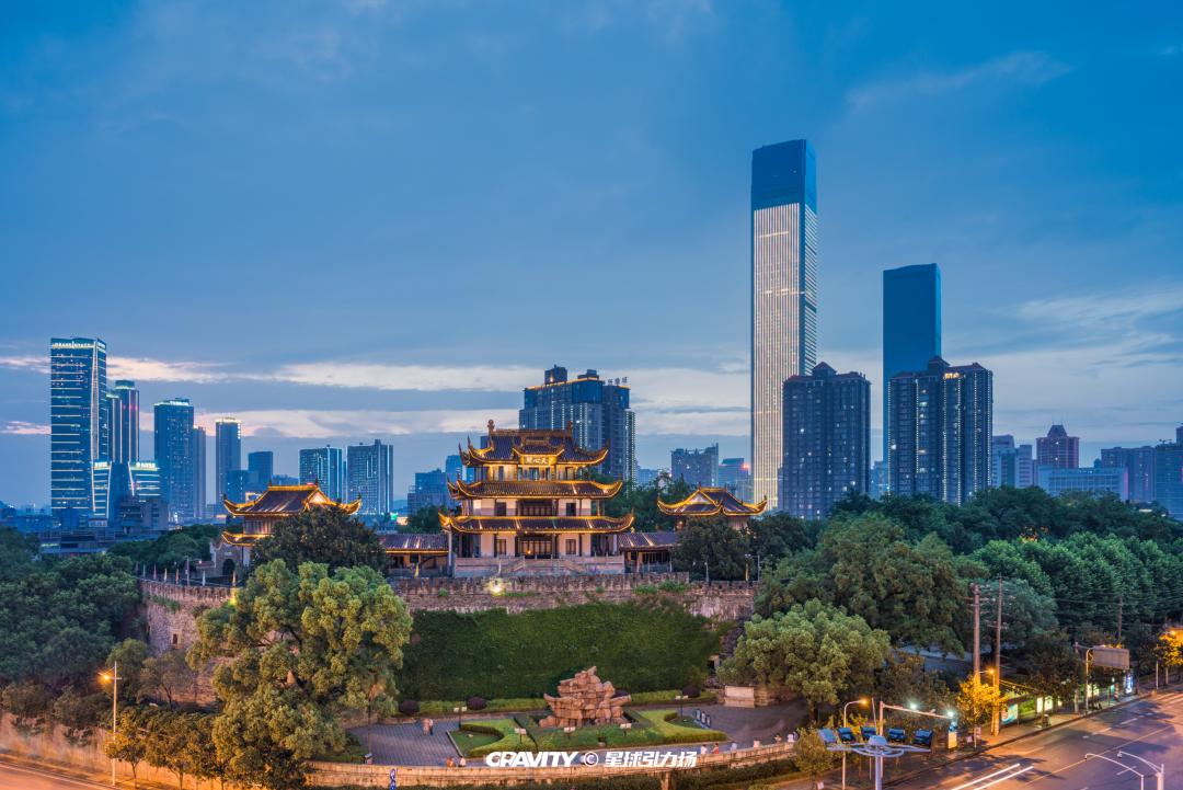 多面天心，常逛常新