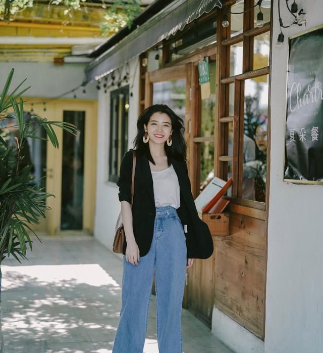 今年最洋气的阔腿裤七分裤显瘦,显瘦的垂直感裤子最新款阔腿裤