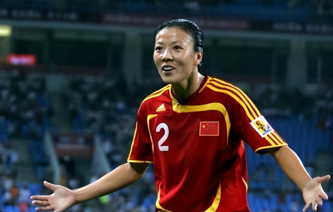 2018年，43岁的前女国脚张欧影患癌离世，临终前的生活凄惨落寞