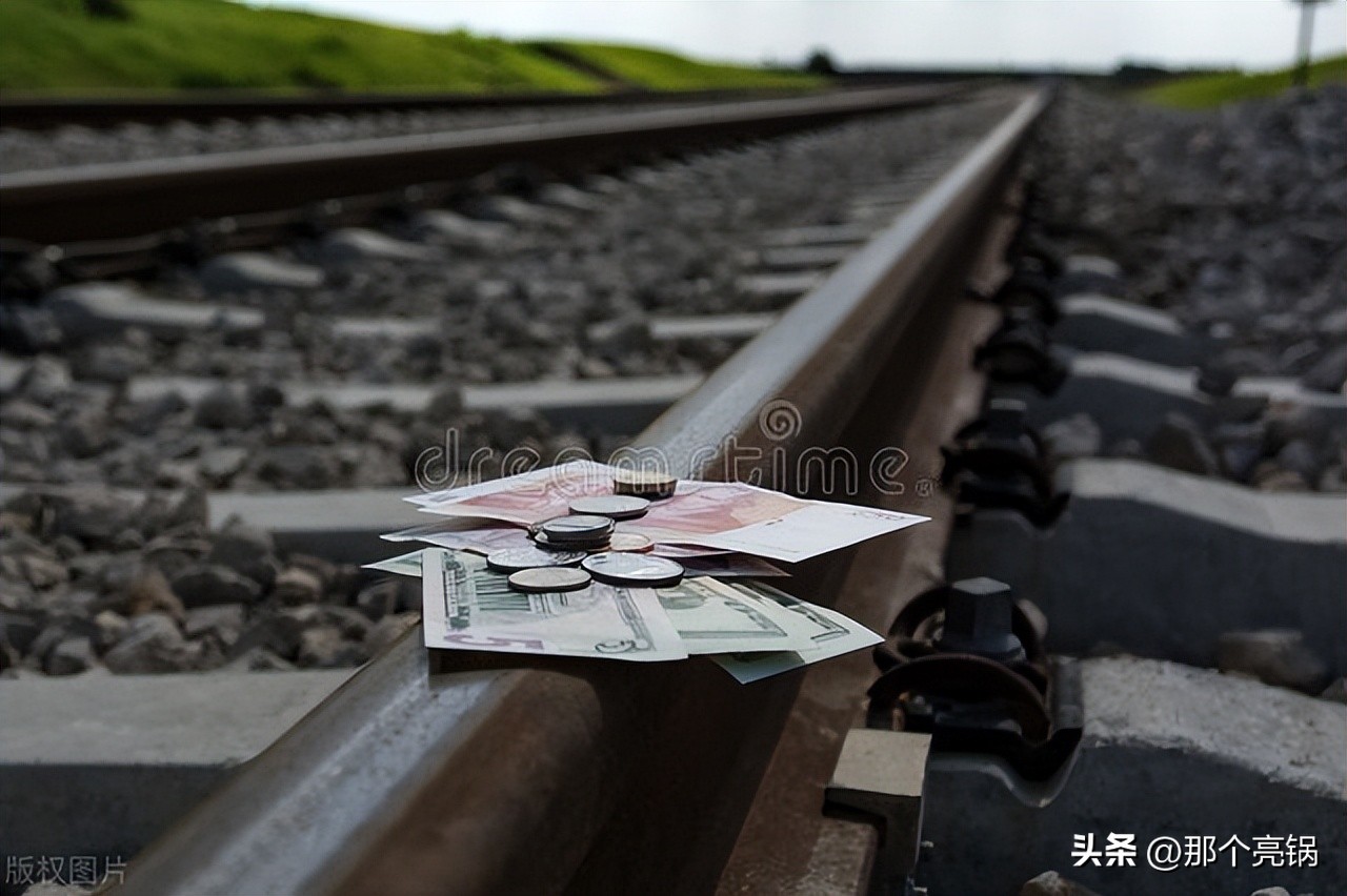 足球教练怎么赚钱,足球的教练贪污受贿