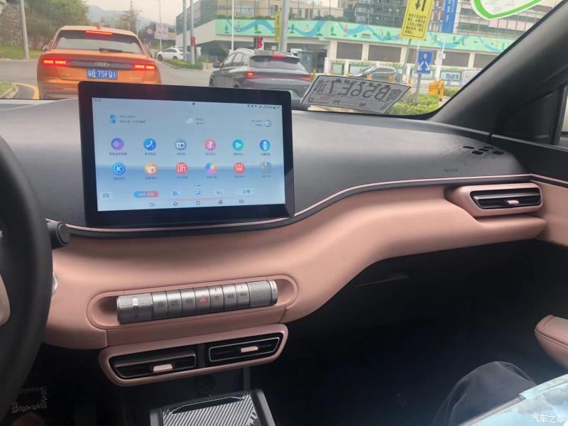 比亚迪秦plusdmi998落地价,比亚迪即将上市的新车型4.7秒破百