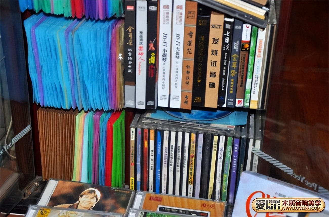 鏃嬫湪鍙疯鍙戠儳hifi涔︽灦闊崇,鍙疯鍙岄珮闊充笁鍒嗛鍙戠儳绾ifi闊崇