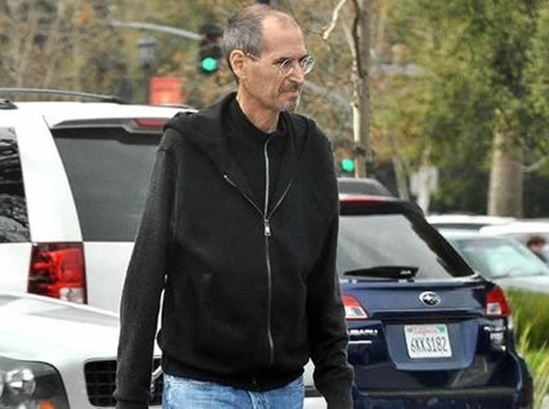 乔布斯得癌症一开始选择素食治疗,乔布斯的抗癌经历