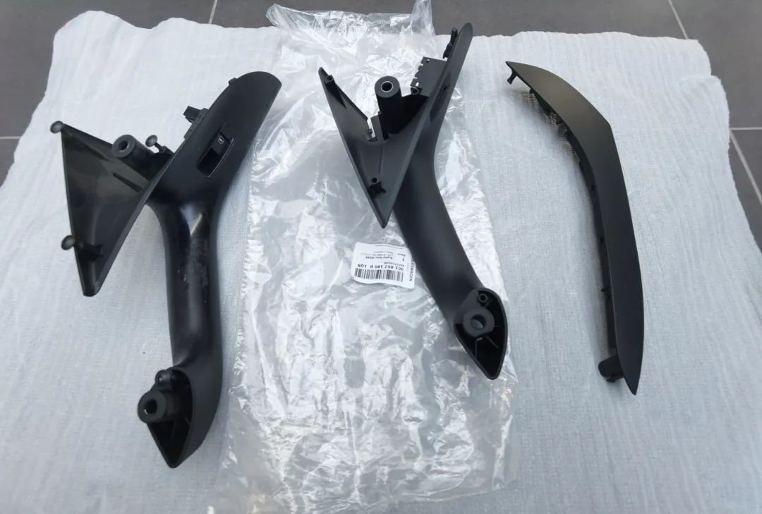 r36翻新改造全过程,大众r36这么老的车怎么还卖这么贵