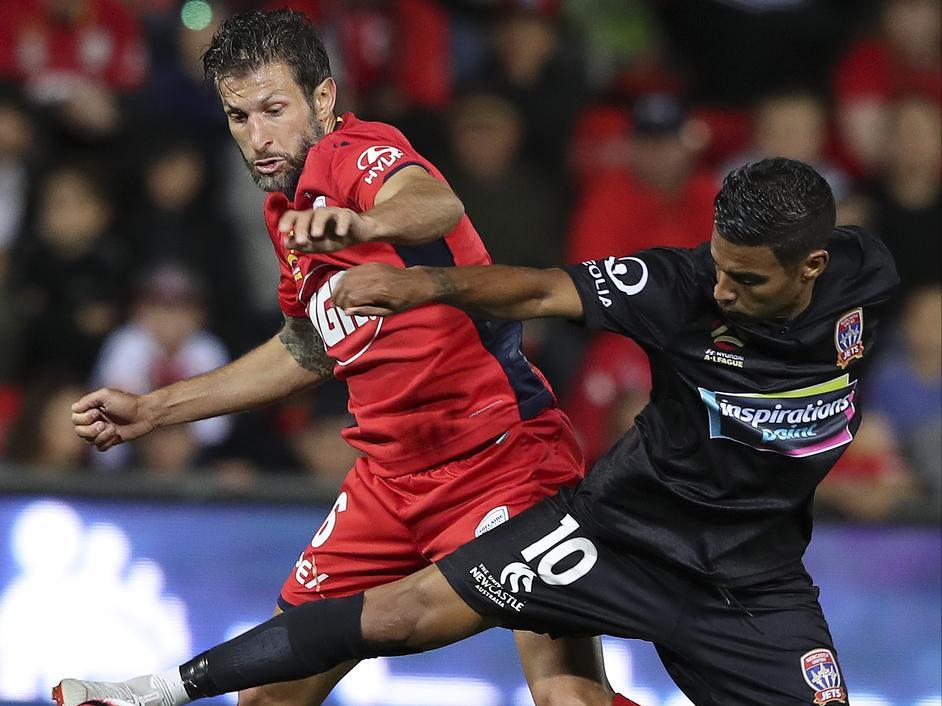 墨尔本胜利1比0阿德莱德联,阿德莱德澳大利亚杯